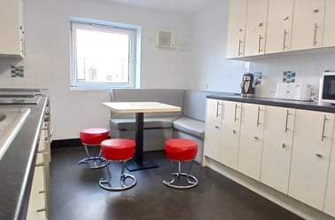 Cook Street, City Centre, Southampton - Image 3